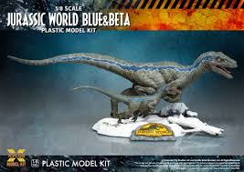 X-PLUS 1/8 Jurassic World Dominion Blue & Beta Velociraptors w/Detailed Base