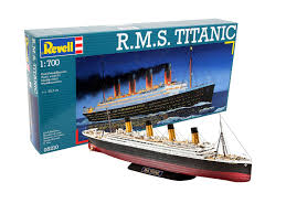 REVELL1/700 RMS Titanic Ocean Liner