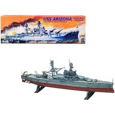 REVELL 1/426 USS Arizona Battleship