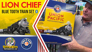 O LIONEL LION CHIEF UP FLYER SET