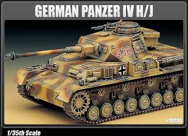 ACADEMY  1/35 PzKpfw IV Ausf H Tank