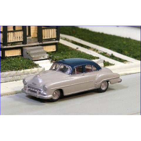 N 1952 CHEVY 4-DOOR SEDAN RESIN KIT