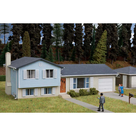 HO SPLIT LEVEL HOUSE KIT