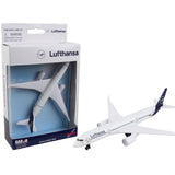 DARON Lurthansa Airplane 787